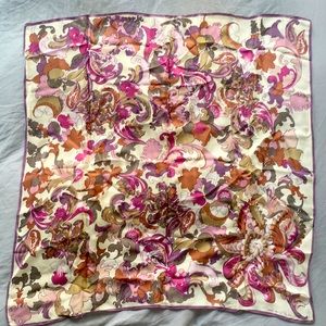 Oscar de la Renta vintage purple paisley print silk scarf